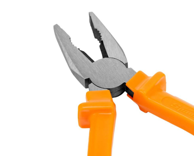 Плоскогубцы 160мм пластиковые ручки, шлифованные, Classic Sparta 16957