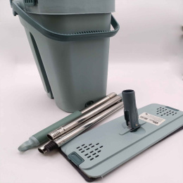 Комплект для влажной уборки пластиковый (ведро с отжимом 10л + швабра) Радужный Дом РД11532