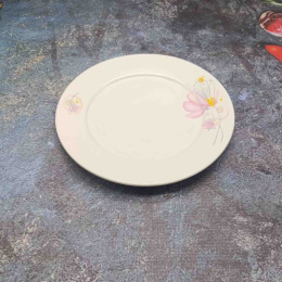 Тарелка фарфоровая мелкая 220мм белая с узором Нежность Радужный Дом РД85240