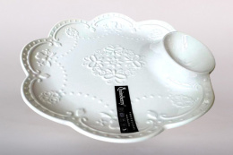 Блюдо фарфоровое цветок 255х250мм с соусницей, белый Коралл 9083