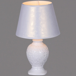 Лампа настольная с текстил. абажуром 60Вт цоколь - Е14 d-23см h-37см основание - керамика, белый Reluce 01322-0.7-01