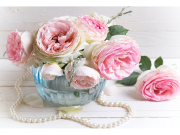 Алмазная мозаика на подрамнике 30х40см Жемчуг и ваза с пионами НД-0415