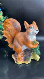 Фигурка садовая гипсовая Белка на ветке 23х24см ГусьДекорЛюкс 4С03