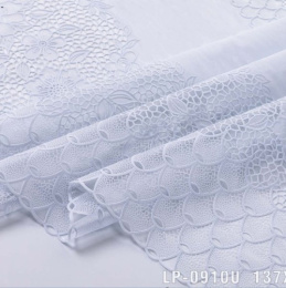 Клеенка - скатерть ажурная Lace 137х183см 10шт. в рулоне Grace LP-0910U