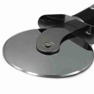 Нож для пиццы из нержавеющей стали 22х8см Радужный Дом РД72745