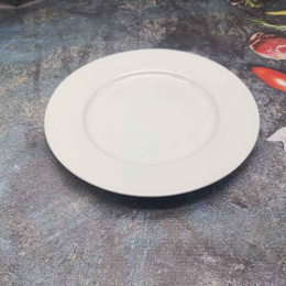 Тарелка фарфоровая мелкая 260мм белый Радужный Дом РД85448