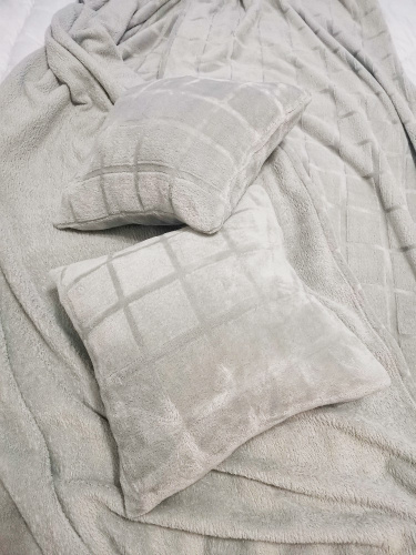 Подушка 40х40см фланель-холофайбер Клетка серая ДомВелл 