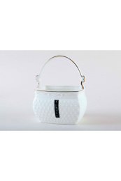 Ваза для конфет керамическая квадратная 600мл с ручкой Снежная королева Коралл CS904712-A